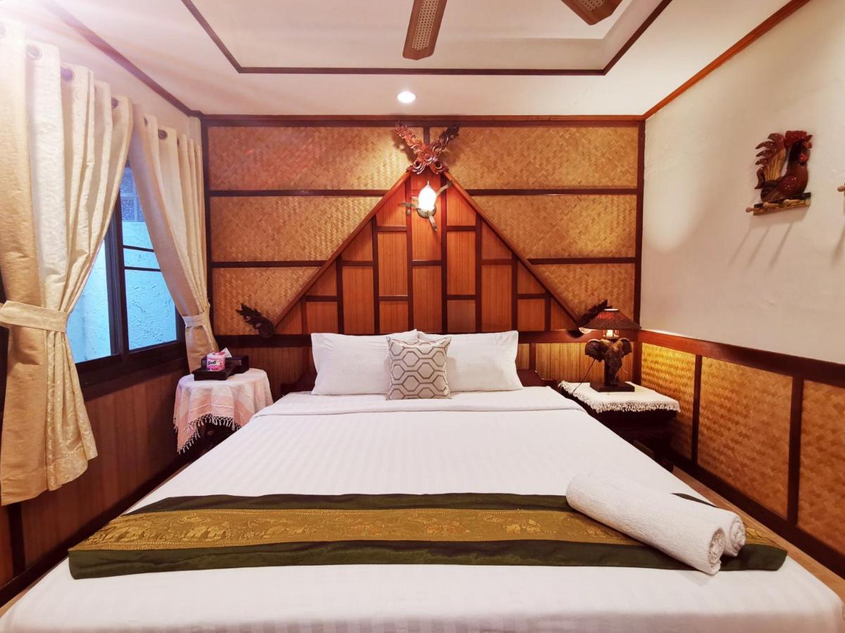 Tavee Guesthouse Bangkok Luaran gambar