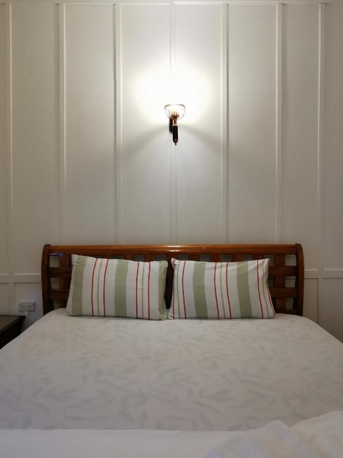 Tavee Guesthouse Bangkok Luaran gambar